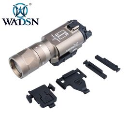 Linterna para pistola SF X300 VAMPIRE (Strobo) WADSN 